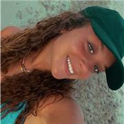 studentessa universitaria, diplomata al liceo scientifico